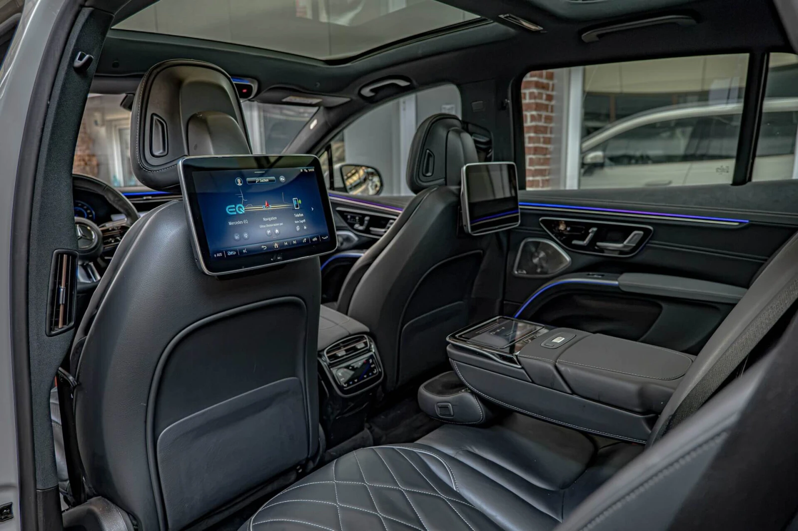 Mercedes-Benz EQS 450 4Matic/AMG Line/RSE/Hyper Screen/Burm./6+ 1/Об, снимка 9 - Автомобили и джипове - 55206816