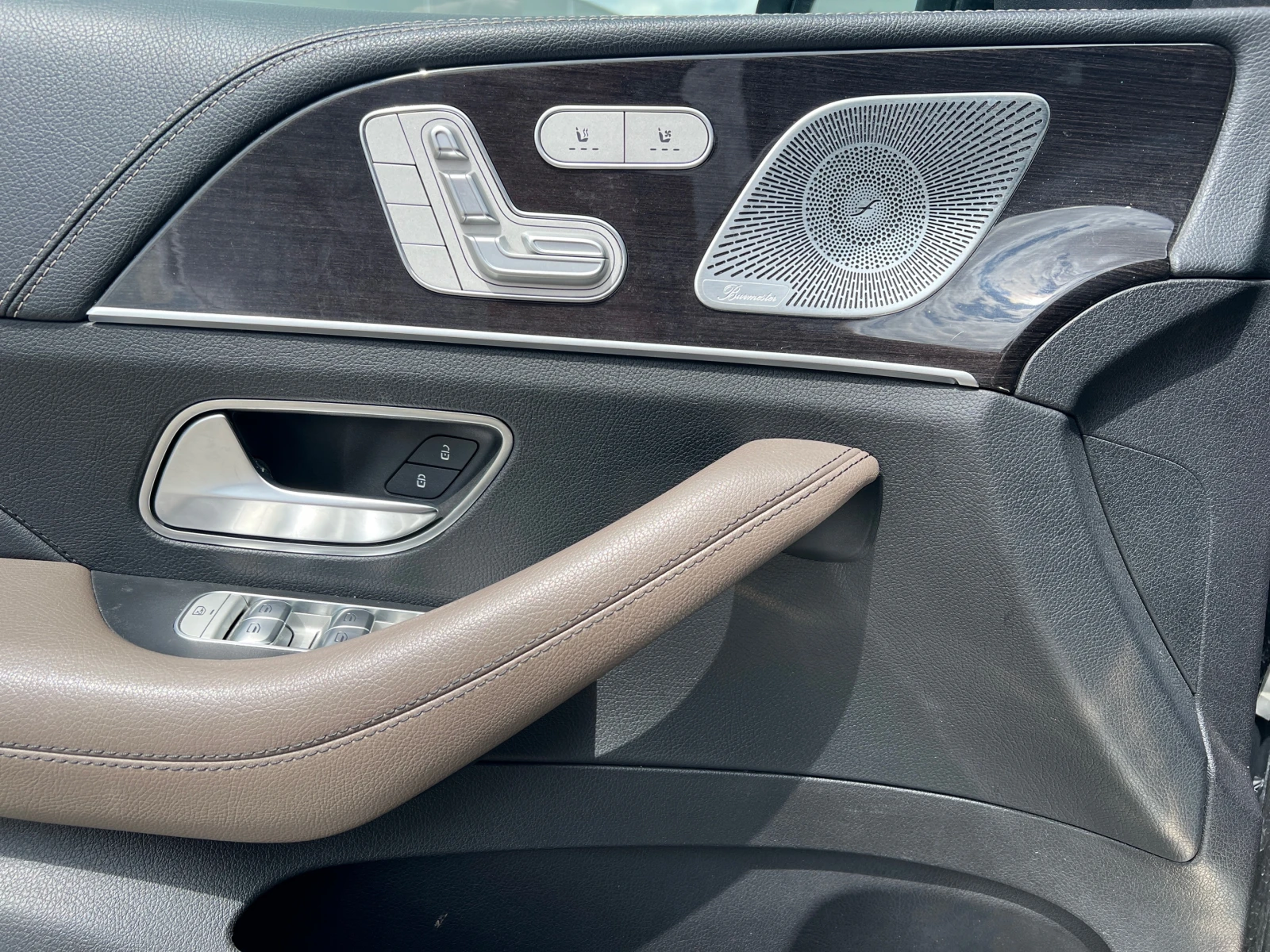 Mercedes-Benz GLE 450 4MATIC, снимка 10 - Автомобили и джипове - 55400714