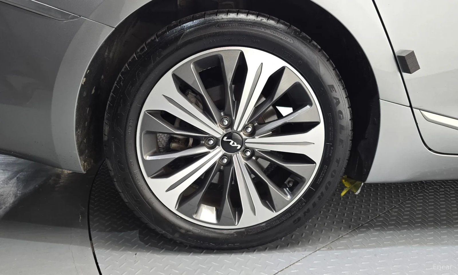 Kia K8 Само на газ\Фулл екстри, снимка 5 - Автомобили и джипове - 55587447