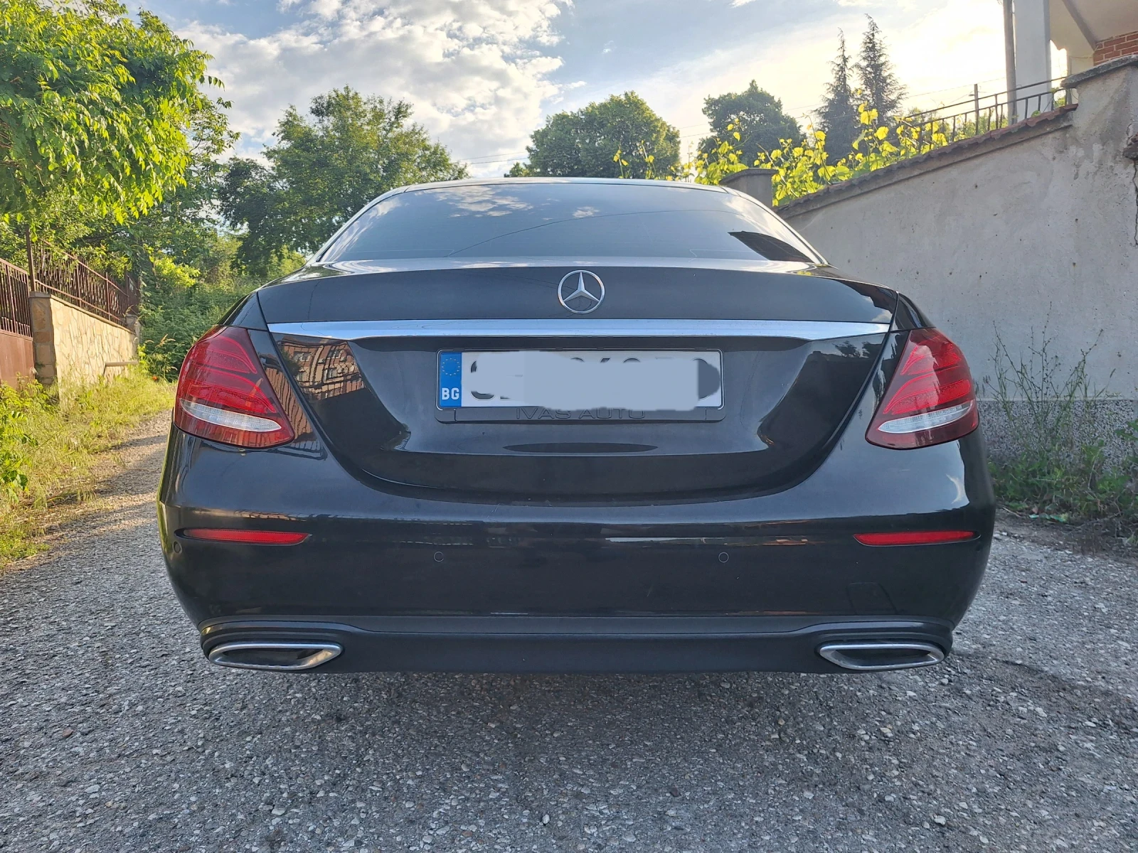Mercedes-Benz E 200, снимка 5 - Автомобили и джипове - 56020158