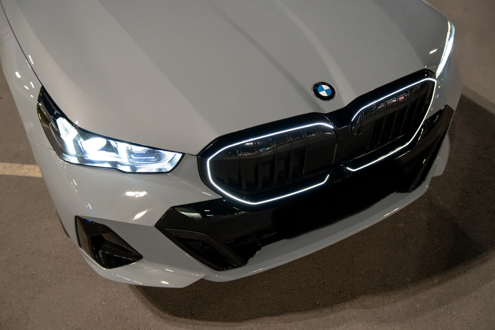 BMW 540 M Sport Pro, снимка 6 - Автомобили и джипове - 56319060