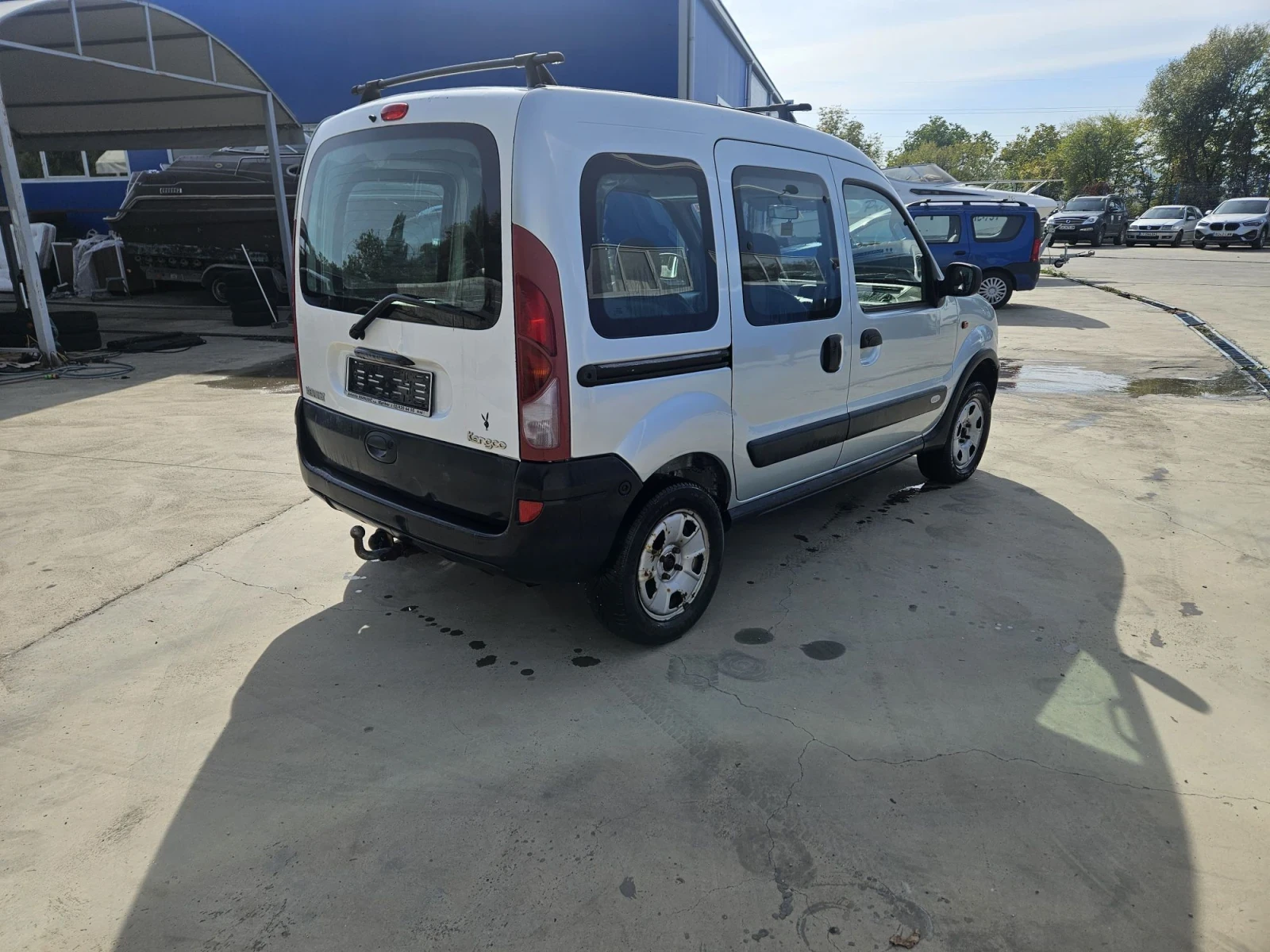 Renault Kangoo 4х4, снимка 3 - Автомобили и джипове - 56435223