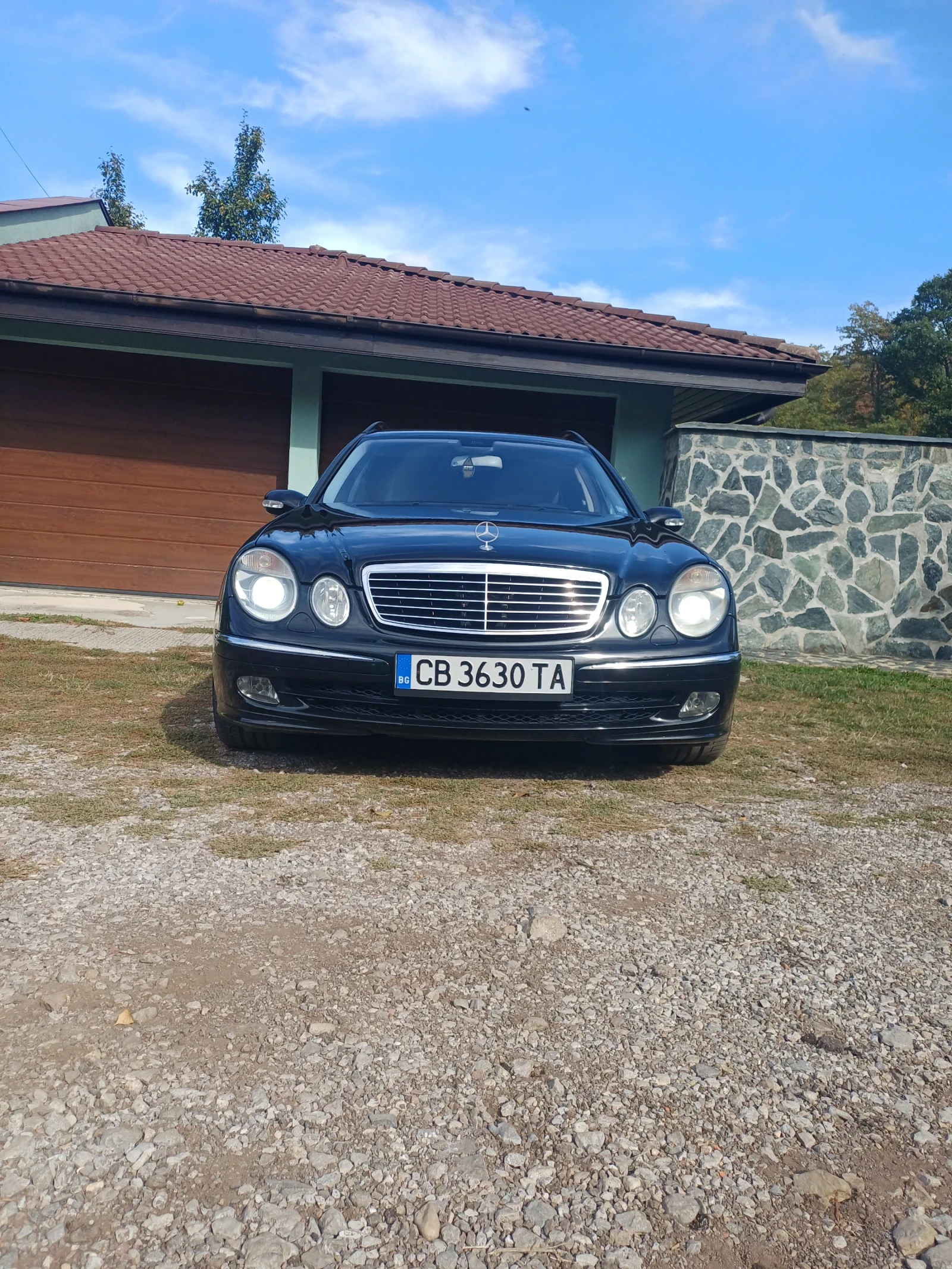 Mercedes-Benz E 220