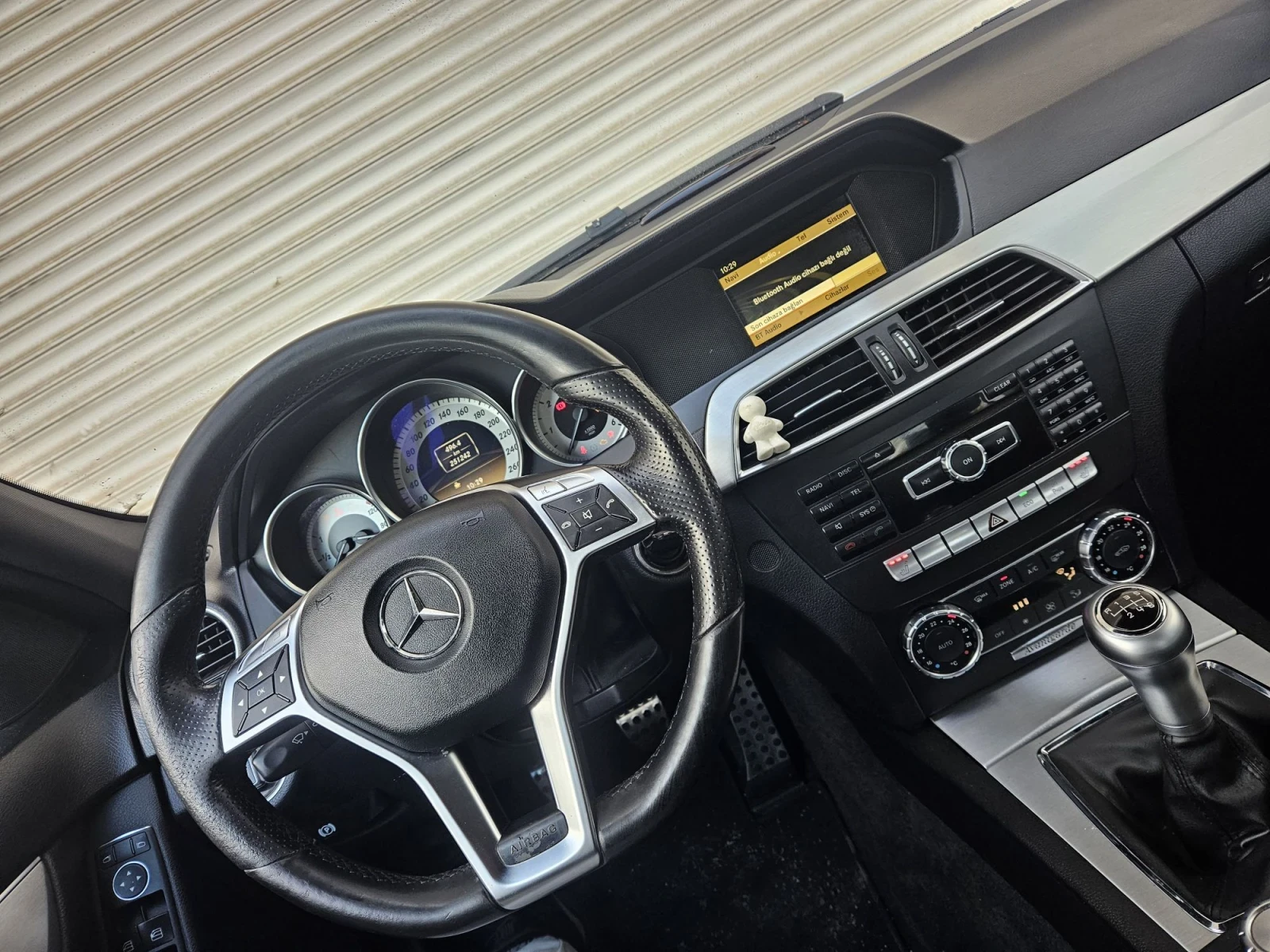 Mercedes-Benz C 180 AMG 2012, снимка 13 - Автомобили и джипове - 56661884