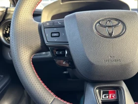 Toyota C-HR НОВ!2.0HEV/197HP/GR-SPORT/4X4/360/ACC/316z, снимка 13