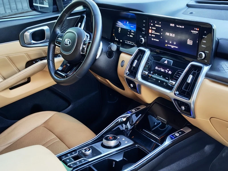 Kia Sorento 6+ 1/PLATINUM/2.2D/4WD/8AT/Digital Cockpit/HEAD UP, снимка 7 - Автомобили и джипове - 51844393