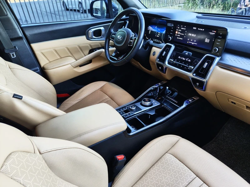 Kia Sorento 6+ 1/PLATINUM/2.2D/4WD/8AT/Digital Cockpit/HEAD UP, снимка 6 - Автомобили и джипове - 51844393