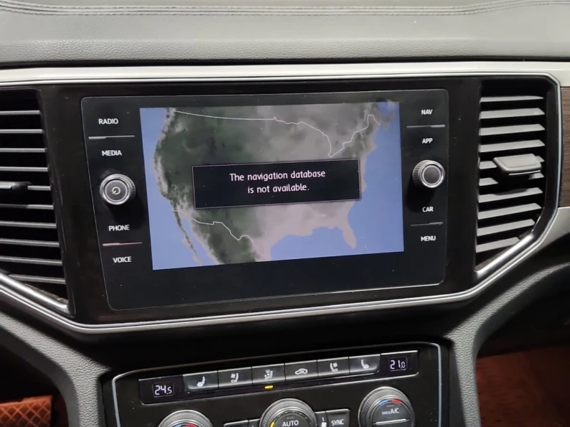 VW Atlas * HIGHLINE * CARFAX * БЕЗ ПЪРВОНАЧАЛНА ВНОСКА, снимка 10 - Автомобили и джипове - 52807825