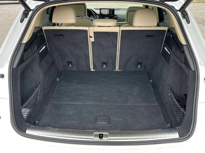 Audi Q5 CARFAX* АВТОФИНАНСИРАНЕ* БЕЗ ПЪРВОНАЧАЛНА ВНОСКА* , снимка 11 - Автомобили и джипове - 52808886