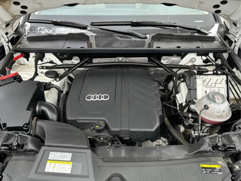 Audi Q5 CARFAX* АВТОФИНАНСИРАНЕ* БЕЗ ПЪРВОНАЧАЛНА ВНОСКА* , снимка 12 - Автомобили и джипове - 52808886