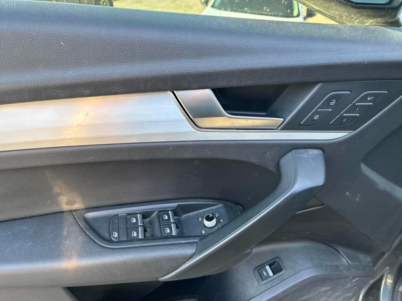 Audi Q5 * Progressiv * CARFAX * БЕЗ ПЪРВОНАЧАЛНА ВНОСКА, снимка 10 - Автомобили и джипове - 53120628