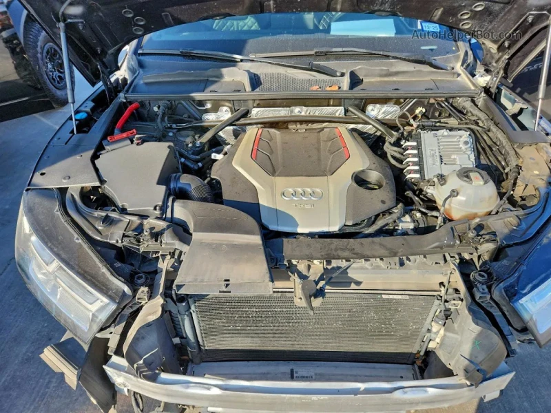 Audi SQ5 S-Line* Technik* 2 Ключа, снимка 10 - Автомобили и джипове - 53123332