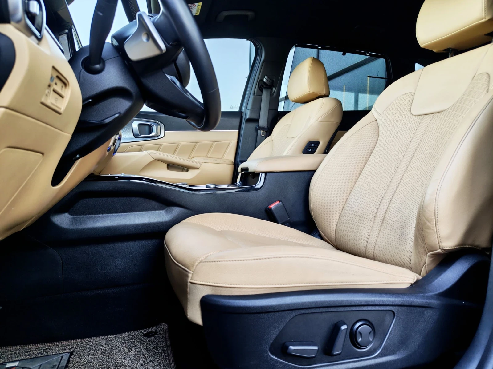 Kia Sorento 6+ 1/PLATINUM/2.2D/4WD/8AT/Digital Cockpit/HEAD UP | Mobile.bg   14