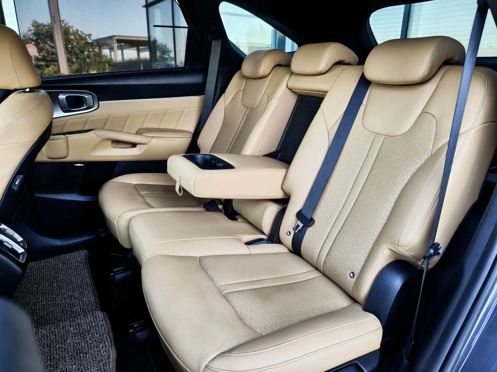 Kia Sorento 6+ 1/PLATINUM/2.2D/4WD/8AT/Digital Cockpit/HEAD UP | Mobile.bg   15