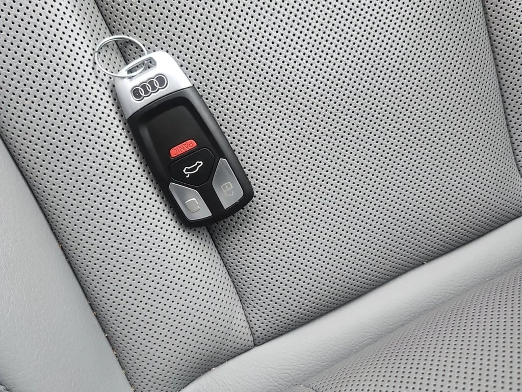 Audi Q7 * PREMIUM PLUS * CARFAX * ���� �� �� | Mobile.bg � ����������� 11