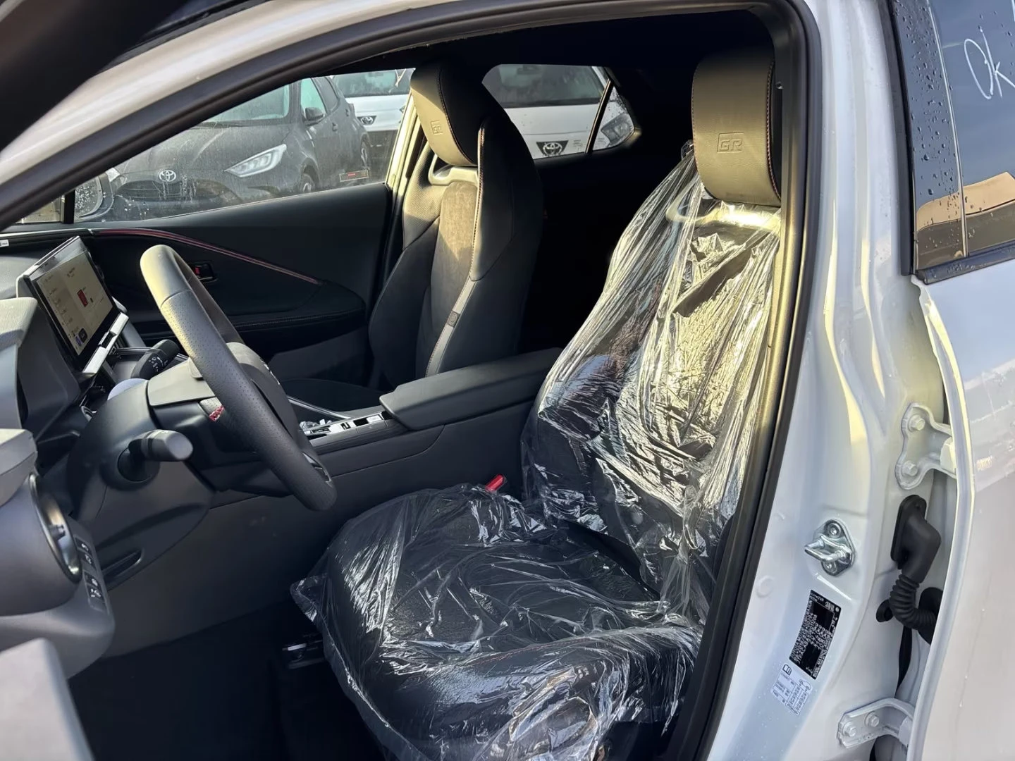 Toyota C-HR ���!2.0HEV/197HP/GR-SPORT/4X4/360/ACC/316z | Mobile.bg � ����������� 14