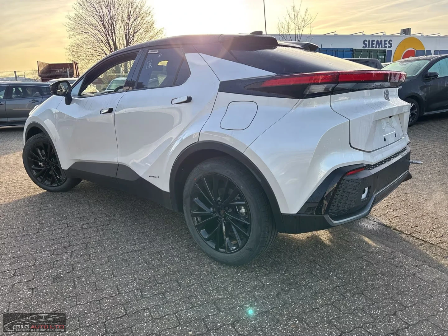 Toyota C-HR ���!2.0HEV/197HP/GR-SPORT/4X4/360/ACC/316z | Mobile.bg � ����������� 4