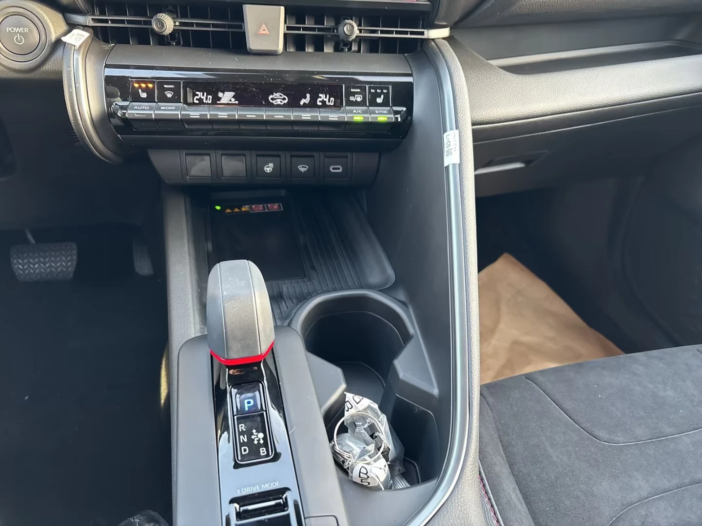 Toyota C-HR ���!2.0HEV/197HP/GR-SPORT/4X4/360/ACC/316z | Mobile.bg � ����������� 16