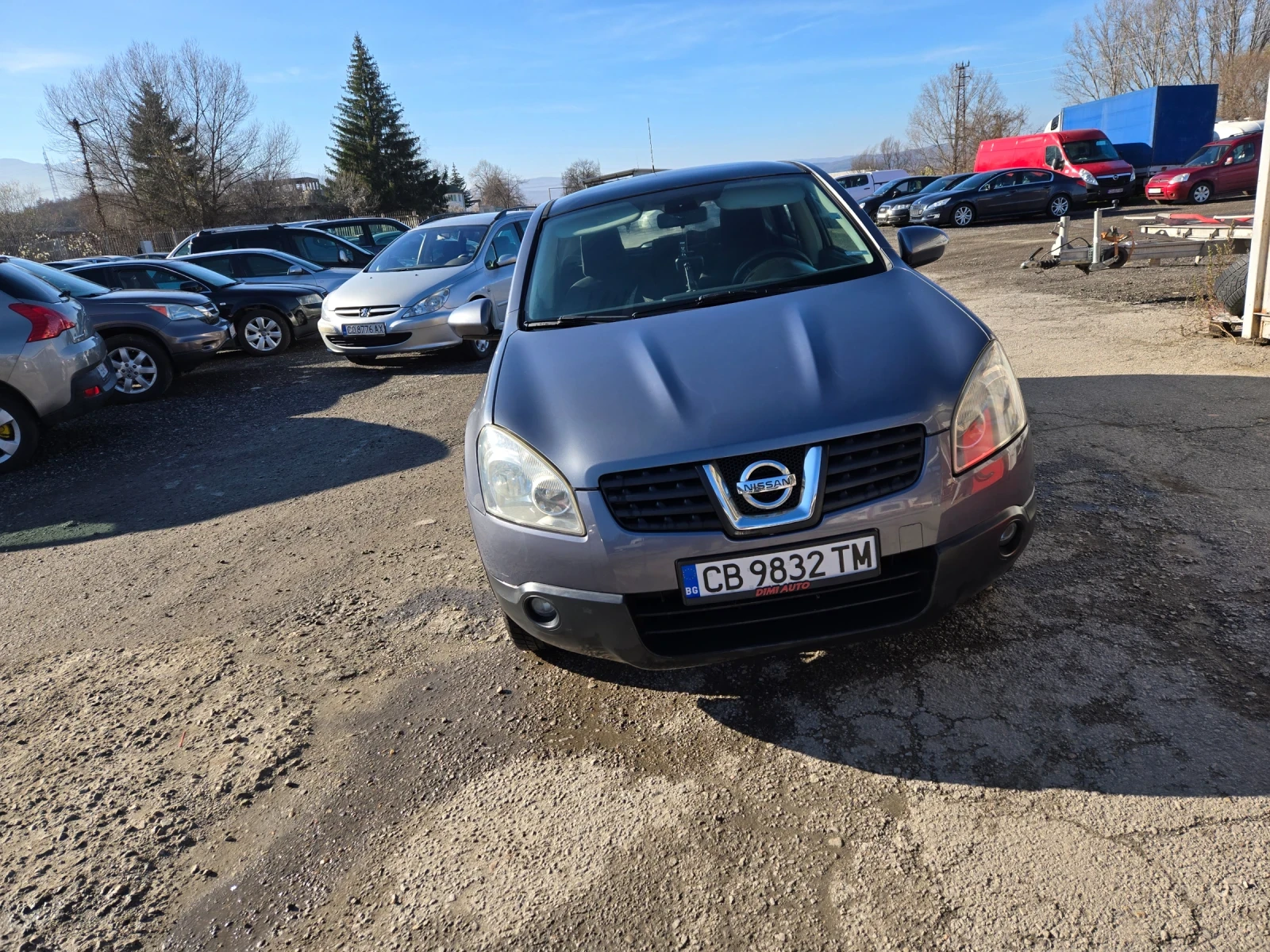 Nissan Qashqai Бензин газов инжекцион1.6 114 коня