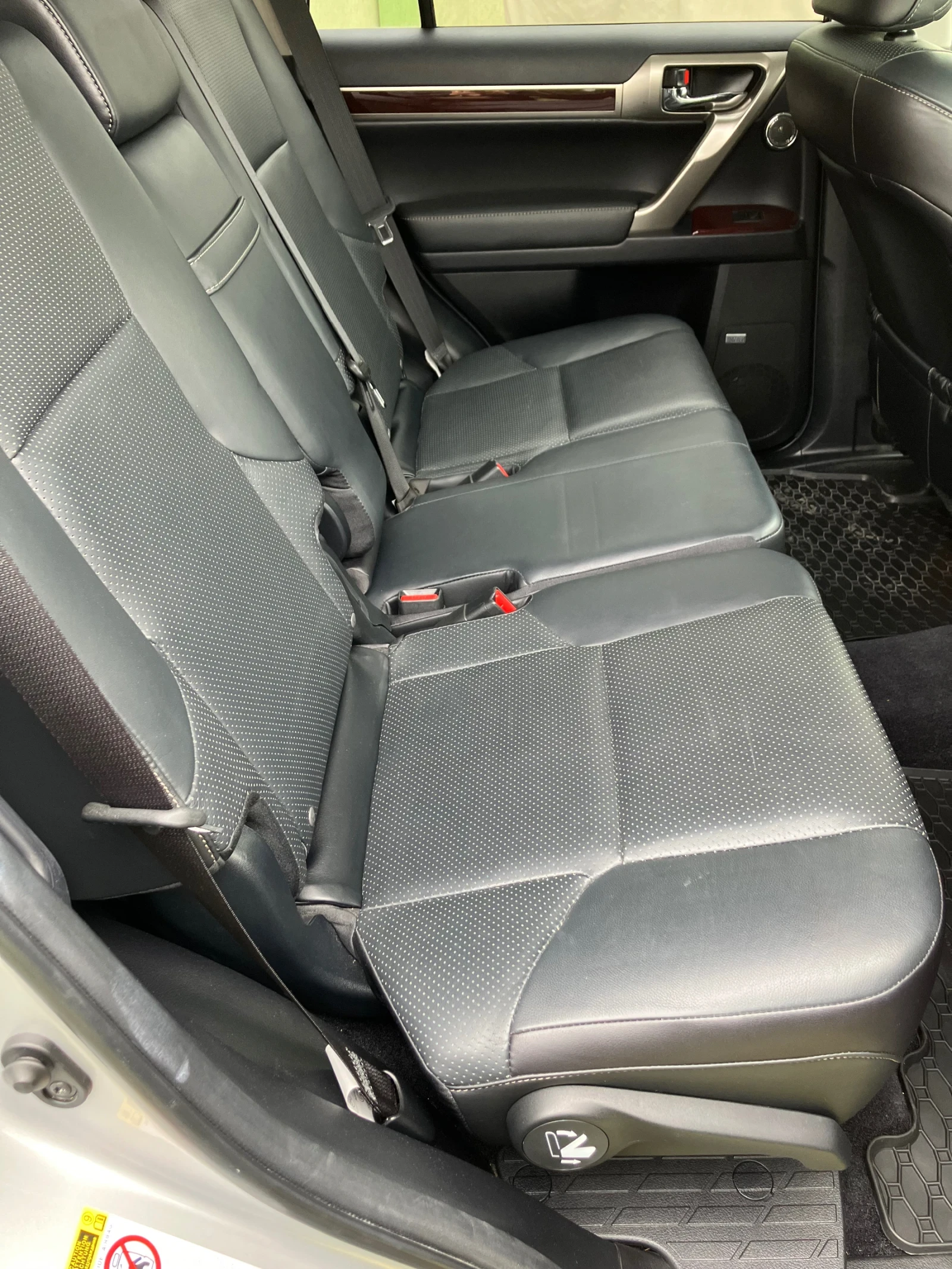 Lexus GX 460 Luxury, снимка 15 - Автомобили и джипове - 54357965