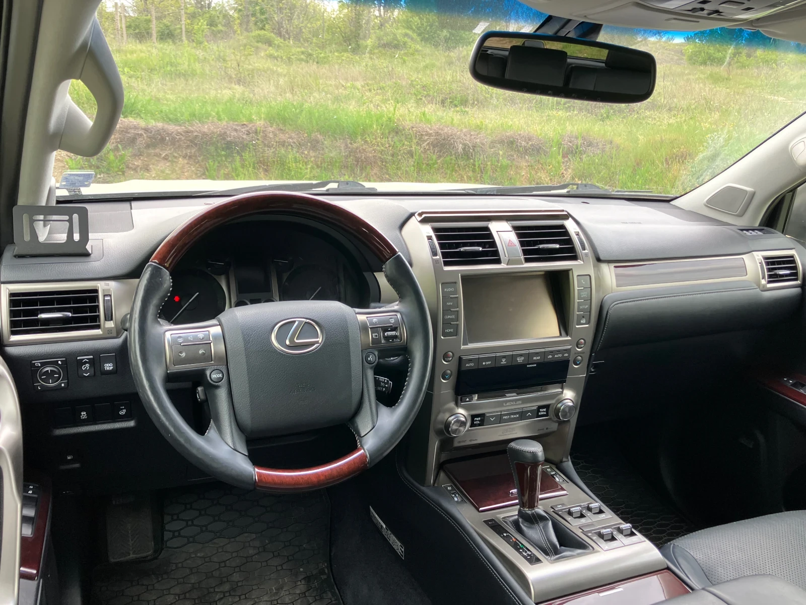 Lexus GX 460 Luxury, снимка 11 - Автомобили и джипове - 54357965