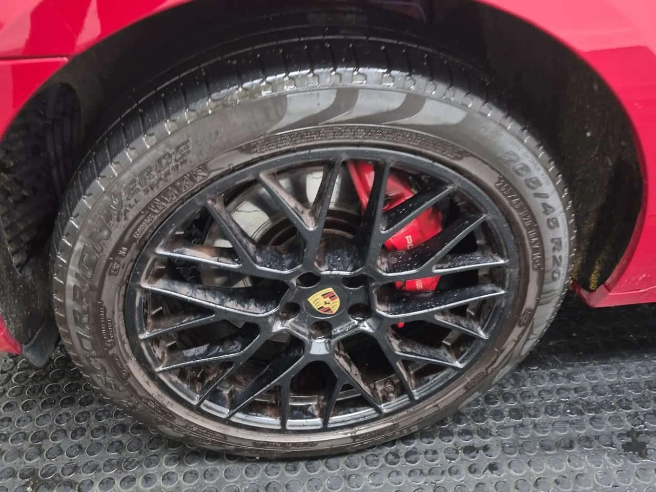 Porsche Macan GTS * 360 КАМЕРА* ПАНОРАМА* ПОДГРЕВИ* , снимка 6 - Автомобили и джипове - 54477578
