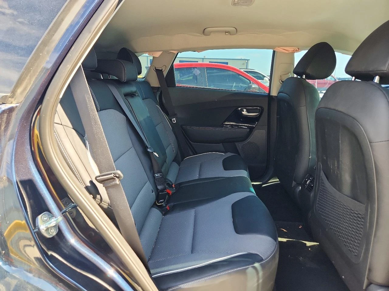 Kia Niro 0.0l Ev Ex, снимка 11 - Автомобили и джипове - 54902967