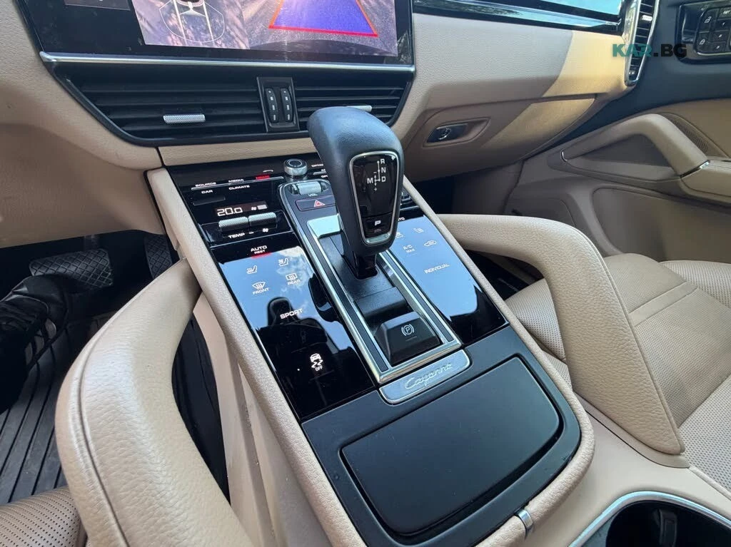 Porsche Cayenne * BOSE * PANO * Автокредит * (Цена до България), снимка 7 - Автомобили и джипове - 55176763