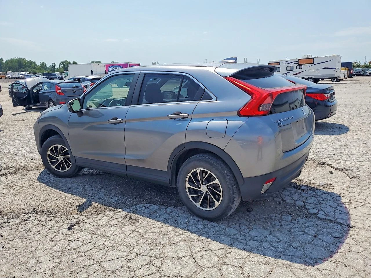 Mitsubishi Eclipse Cross 1.5l Es, снимка 2 - Автомобили и джипове - 56040702