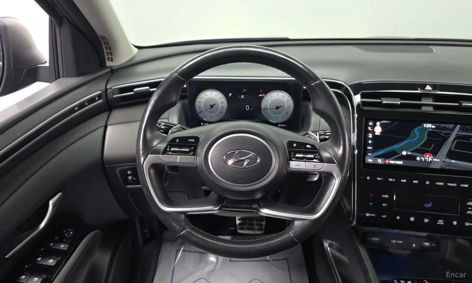 Hyundai Tucson Gasoline 1.6 Turbo 2WD, снимка 15 - Автомобили и джипове - 56125455