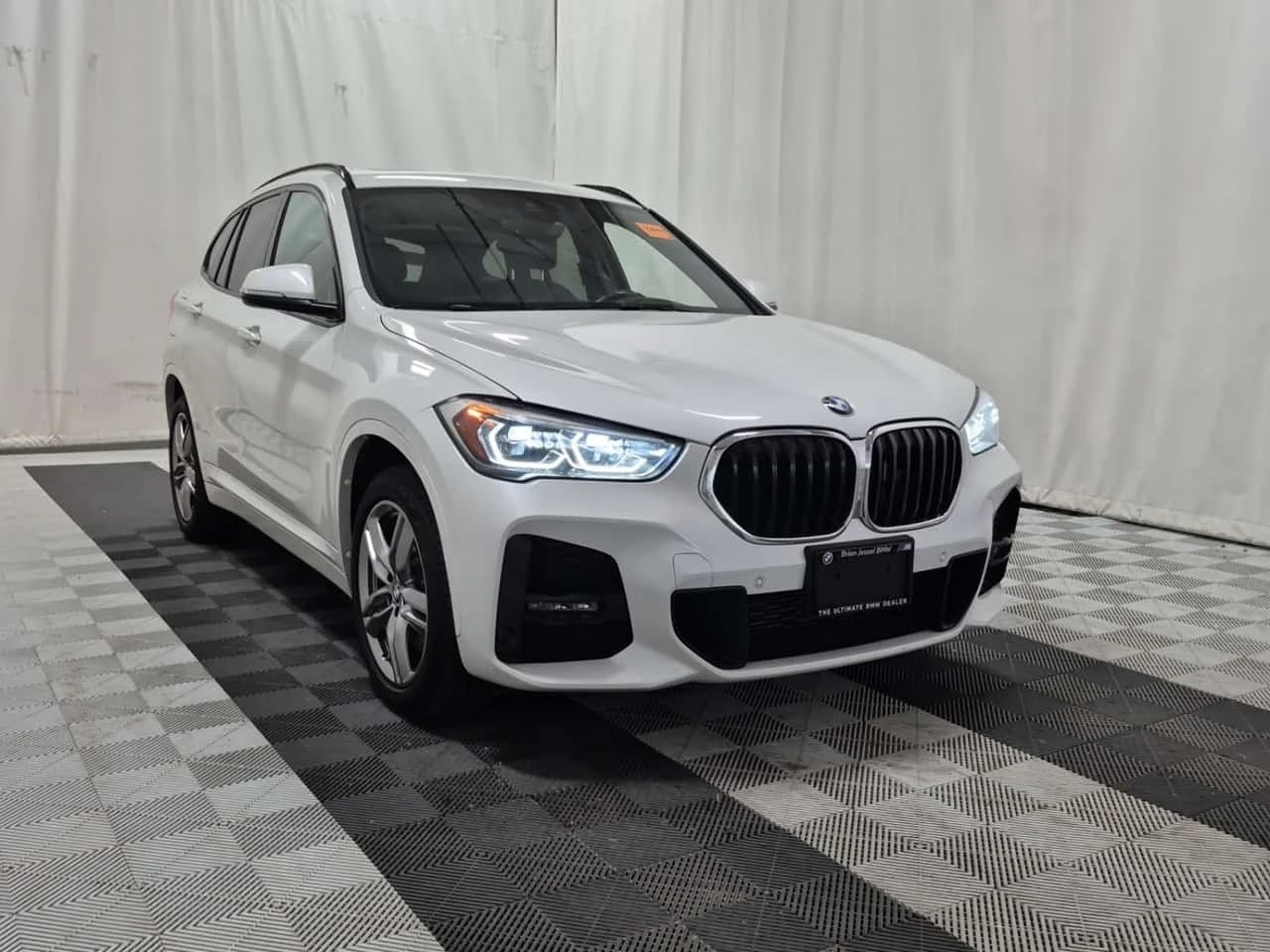 BMW X1 * XDRIVE28I * CARFAX * От BMW * 