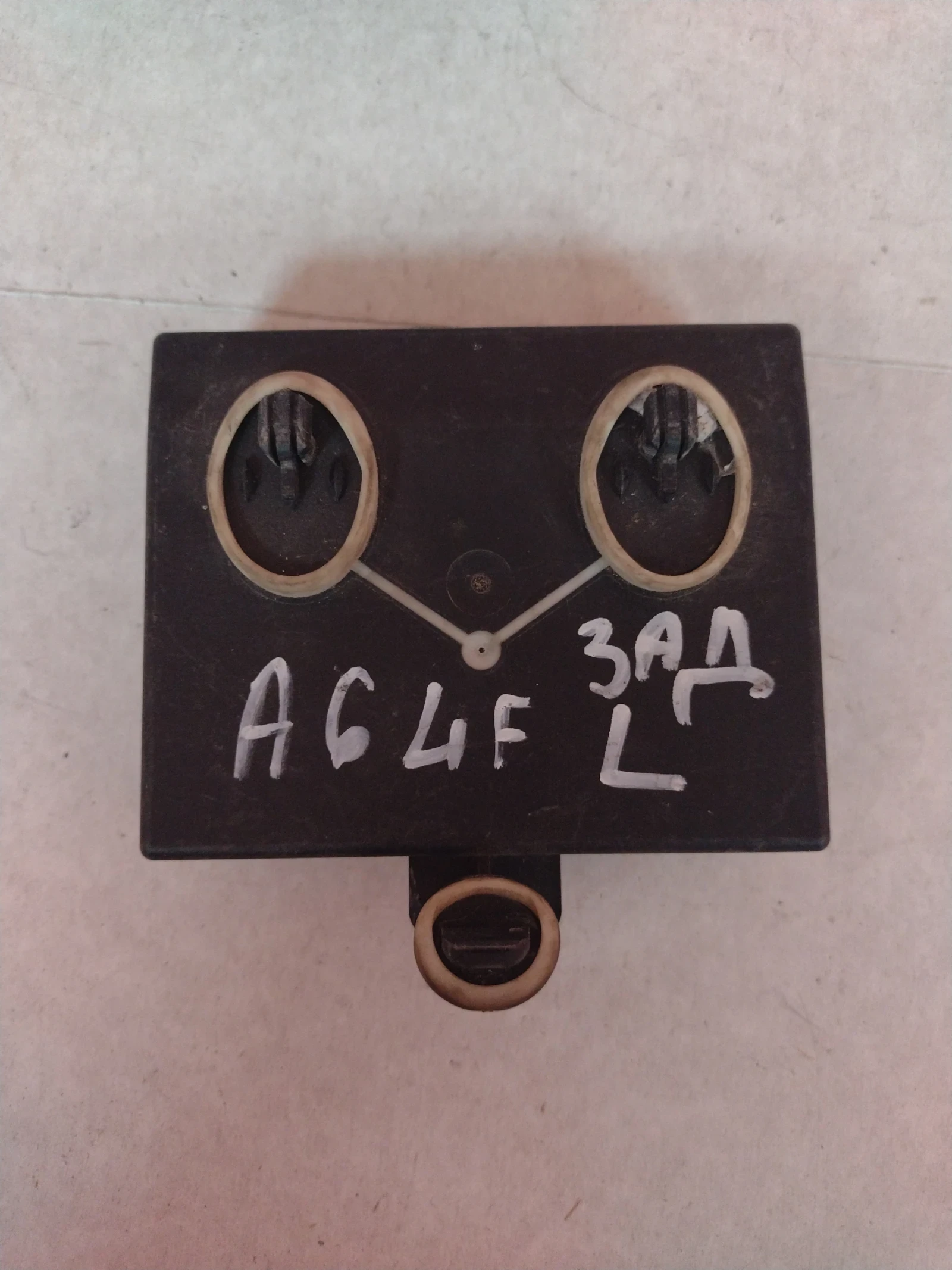 4F0959795M ����� �� ���������� ����� AUDI A6 C6  4F0 959 795 M | Mobile.bg � ����������� 3