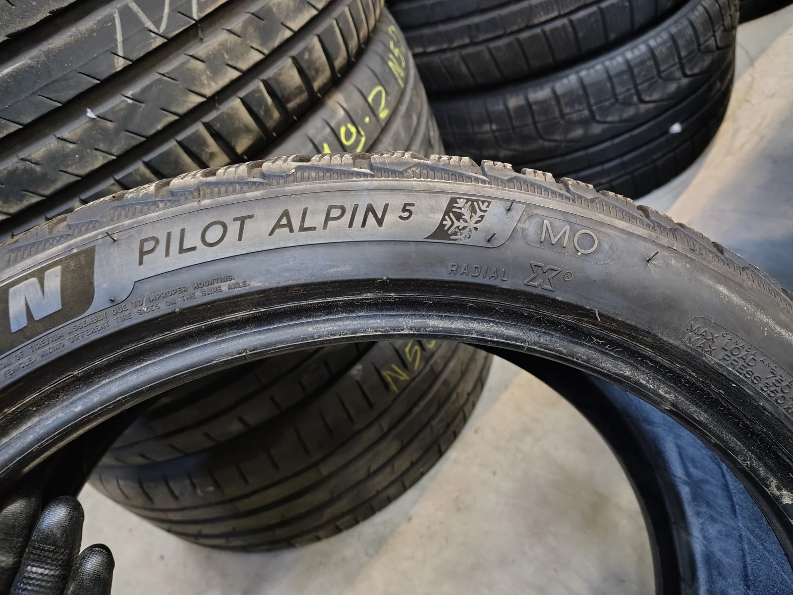  245/40R19 | Mobile.bg   6