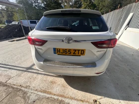 Toyota Avensis 1.6D-4d 112к.с НА ЧАСТИ , снимка 5