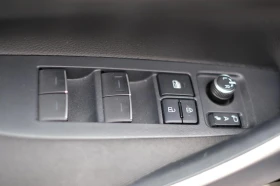 Toyota Corolla 1.8 Hybrid Executive, снимка 10