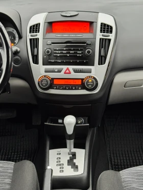 Kia Ceed 1.6i АВТОМАТ, снимка 12