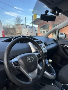 Toyota Verso 2.0, снимка 9