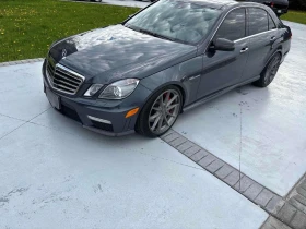 Mercedes-Benz E 63 AMG | ОТЛИЧНО СЪСТОЯНИЕ| КАРБОНОВИ ДЕТАЙЛИ| CARFAX, снимка 6