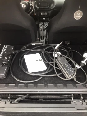 Обява за продажба на Smart Fortwo Smart Fortwo EQ ~21 500 лв. - изображение 6 | Auto.bg Обява за продажба на Smart Fortwo Smart Fortwo EQ ~21 500 лв. - изображение 6