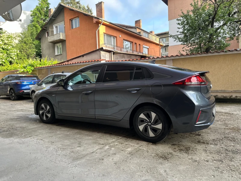 Hyundai Ioniq 1.6GDI, снимка 2 - Автомобили и джипове - 47664120