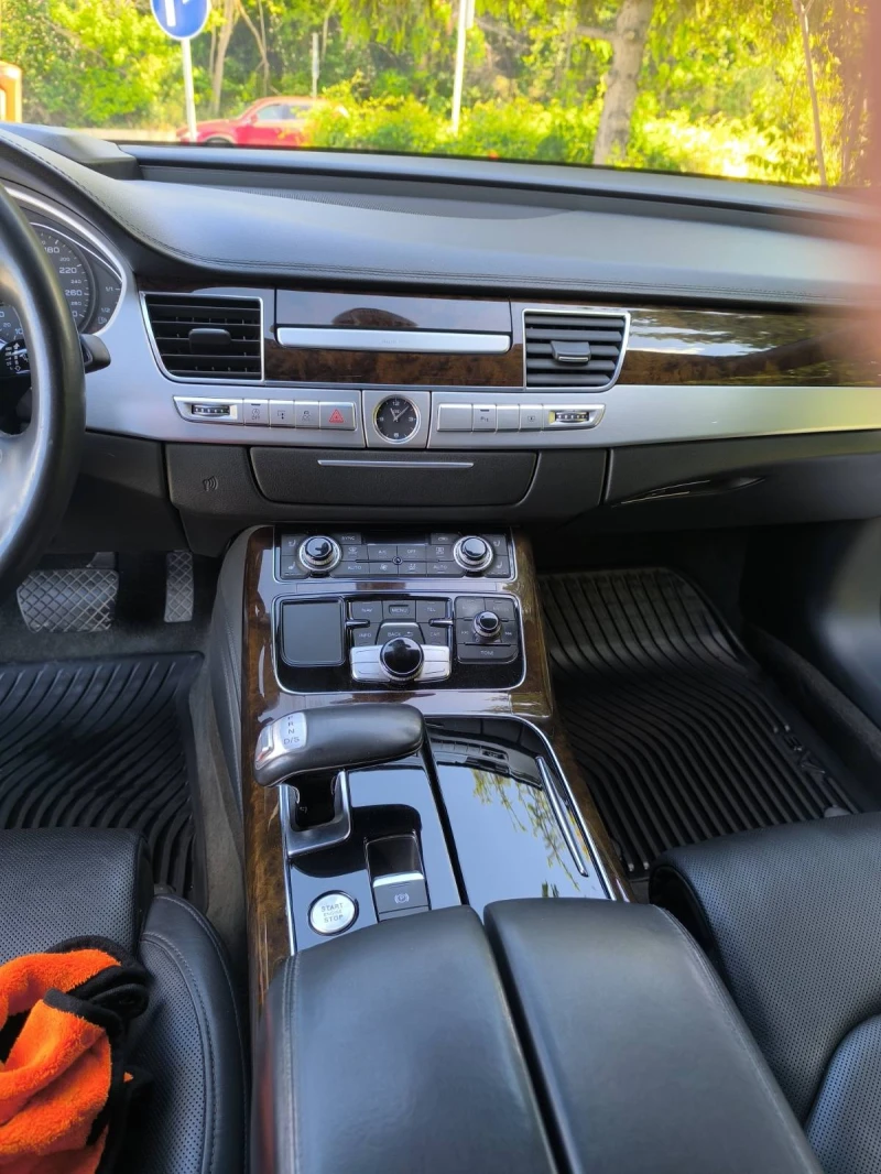 Audi A8, снимка 7 - Автомобили и джипове - 52393756