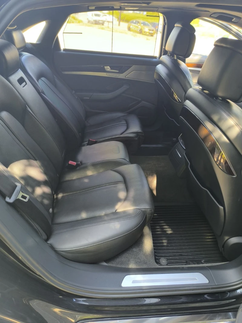 Audi A8, снимка 6 - Автомобили и джипове - 52393756