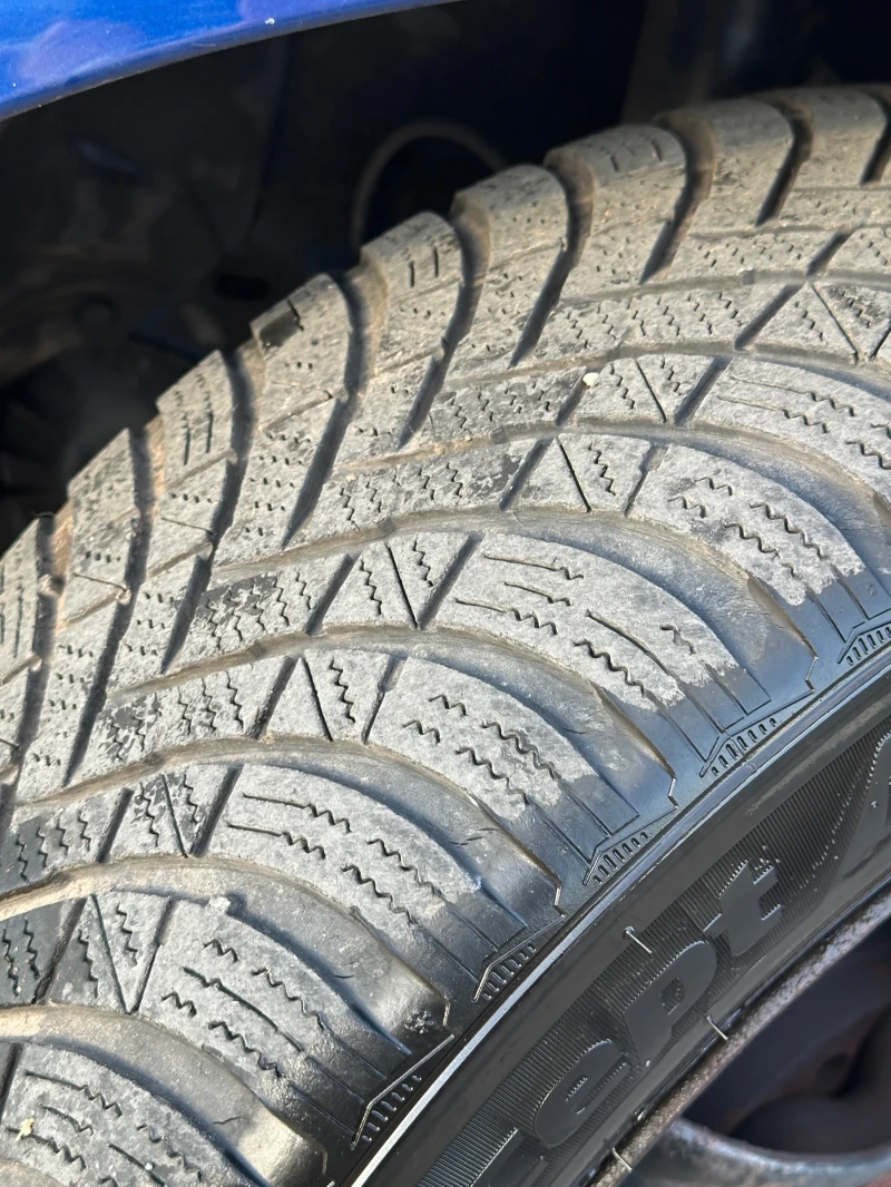 Opel Zafira 2.0 Turbo, снимка 17 - Автомобили и джипове - 52810119