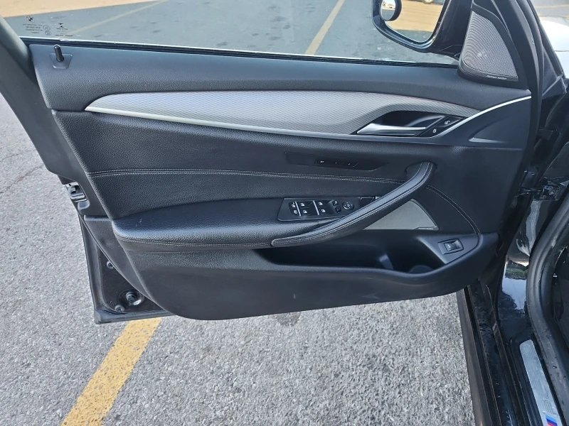 BMW 530 XDRIVE * * CARFAX * * АВТО КРЕДИТ * * , снимка 9 - Автомобили и джипове - 52728269