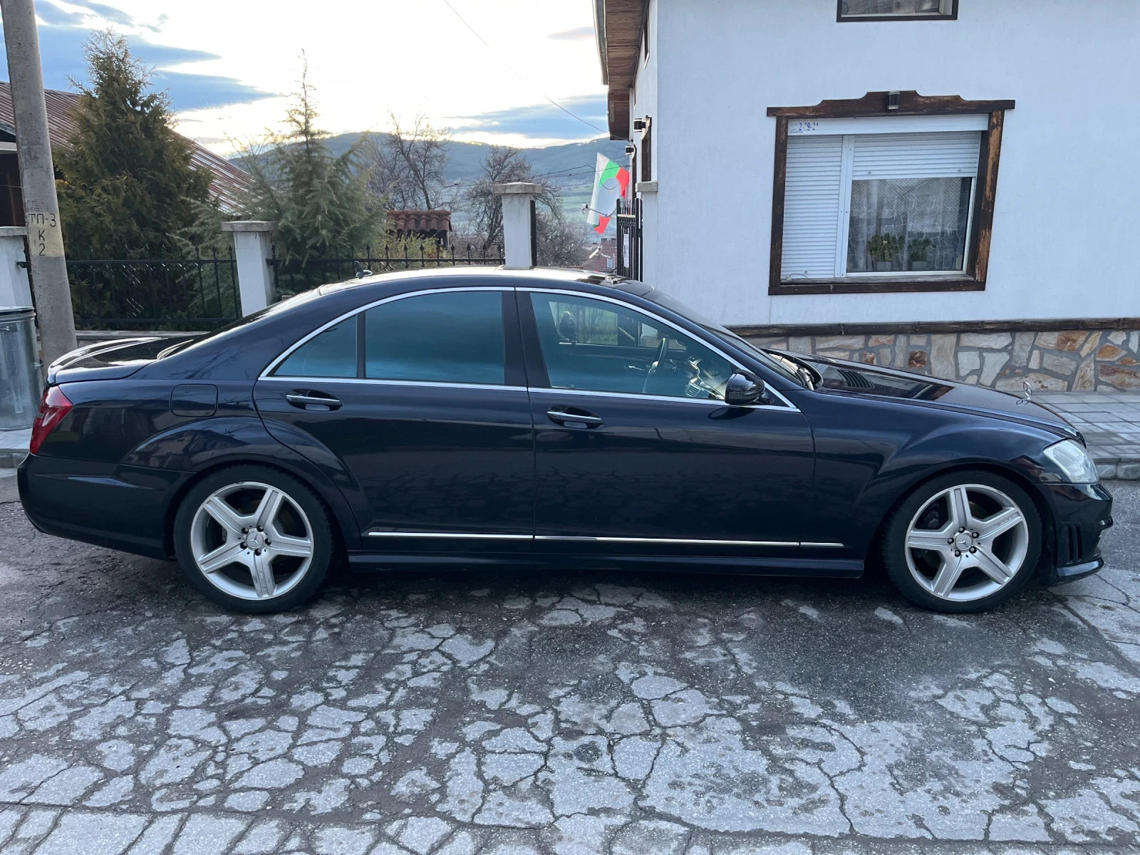 Mercedes-Benz S 320  - изображение 3