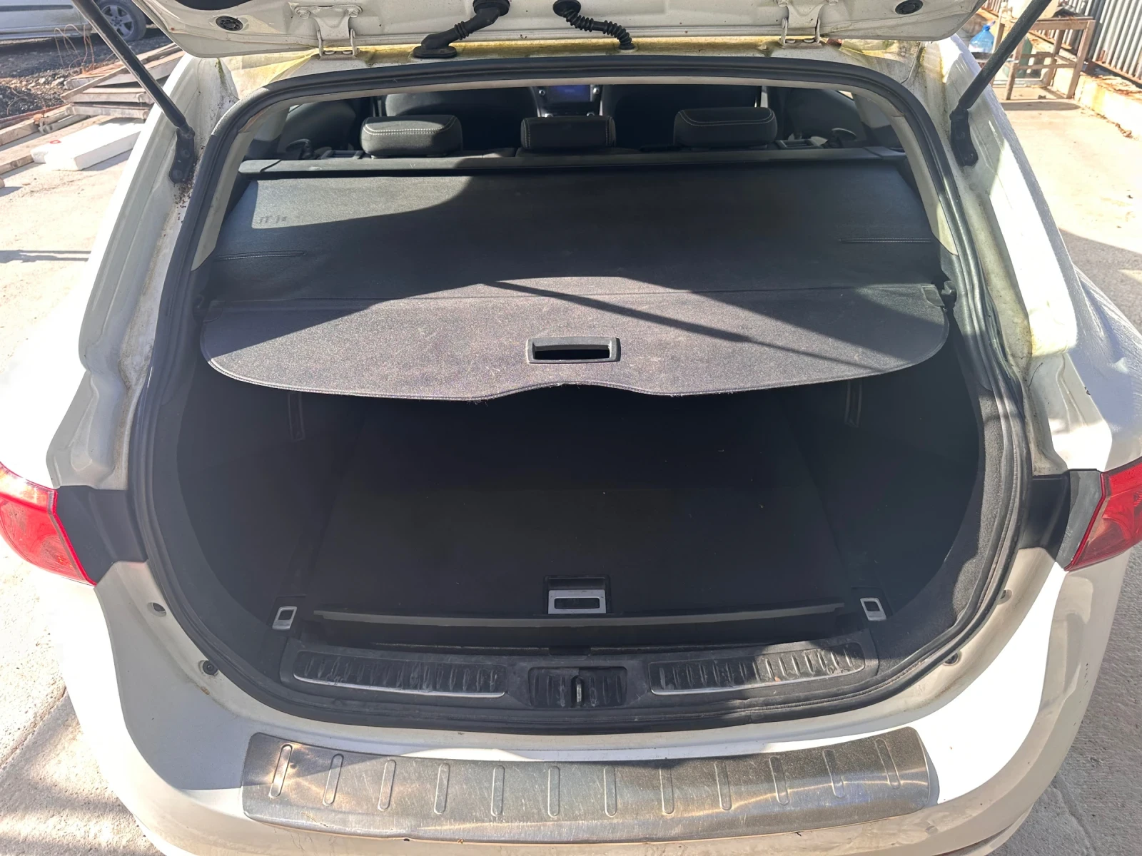 Toyota Avensis 1.6D-4d 112.    | Mobile.bg   13