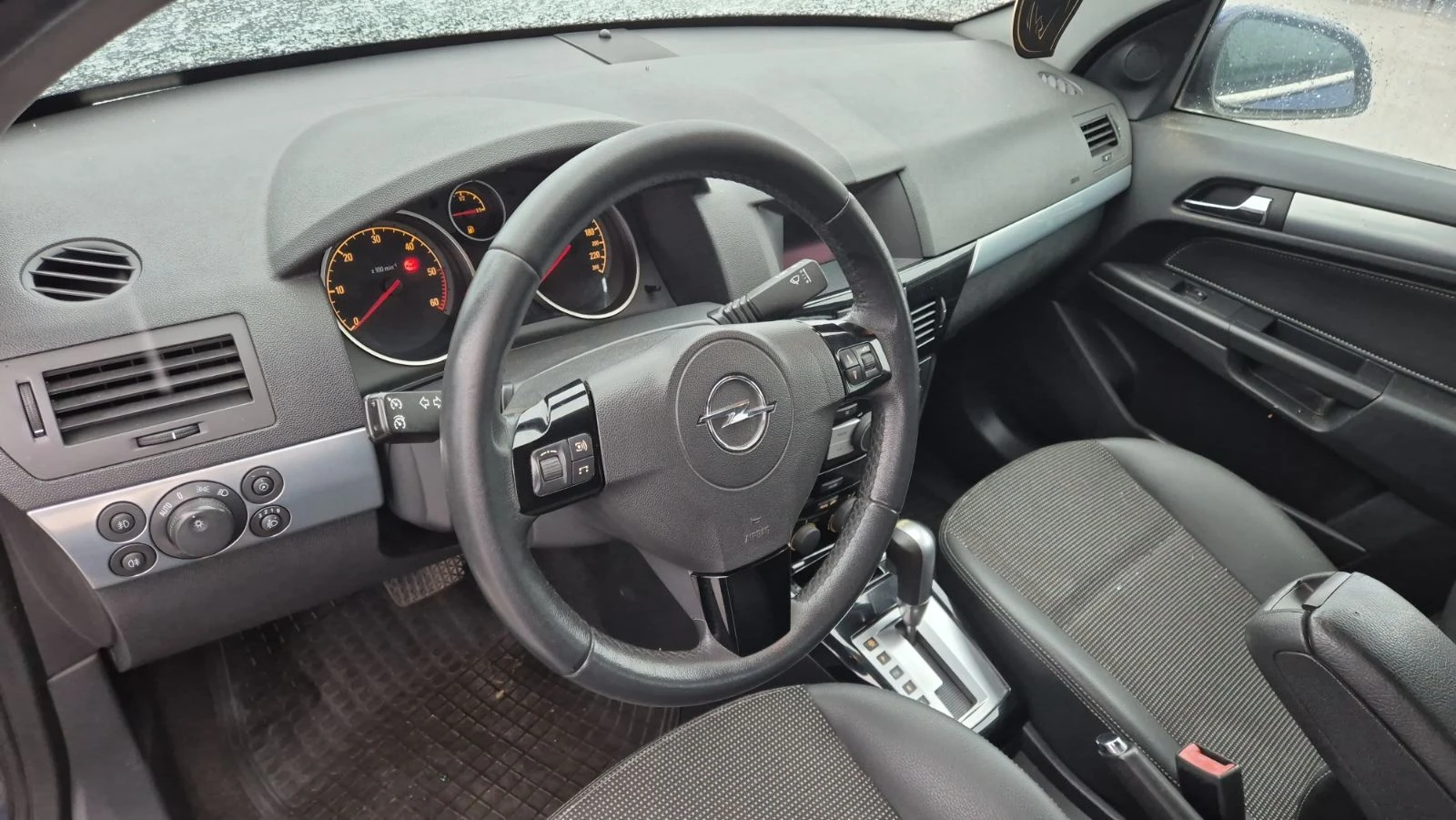 Opel Astra 1.9cdti auto - изображение 4