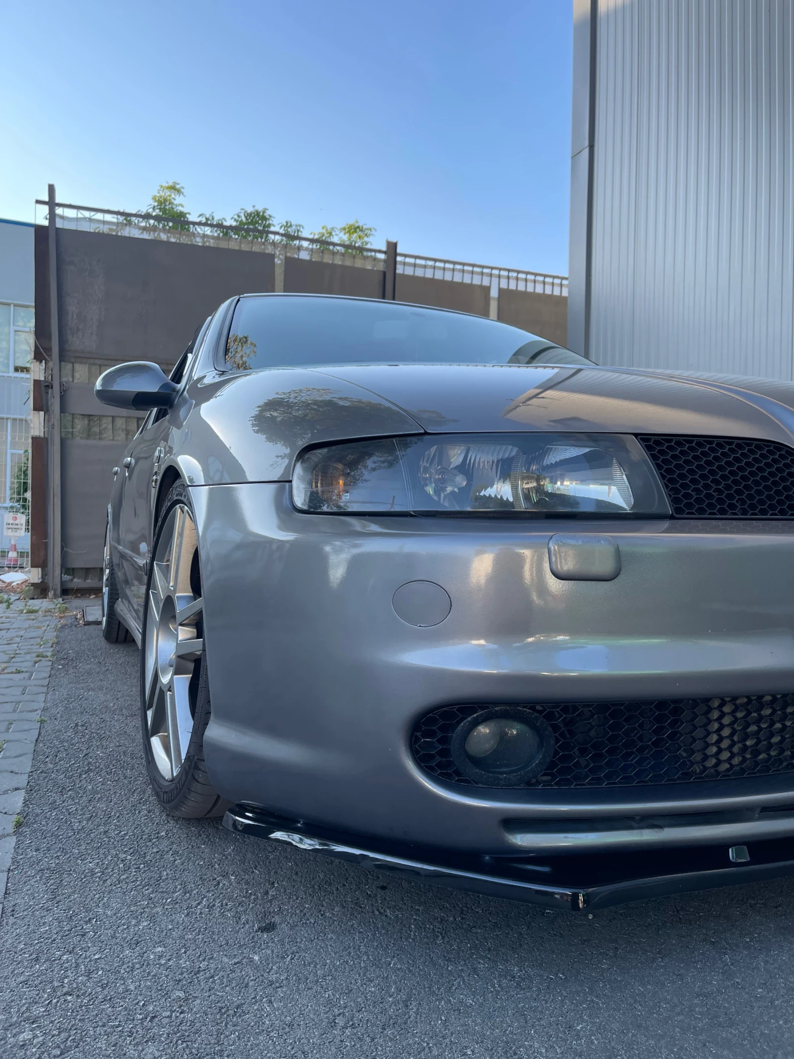 Seat Leon 1.9TDI 271+ FR - изображение 2