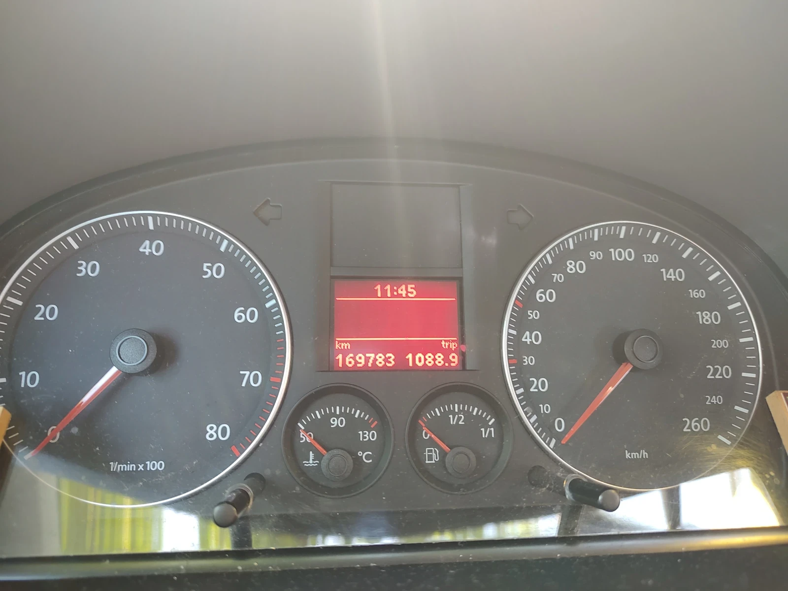 VW 1600  - изображение 5