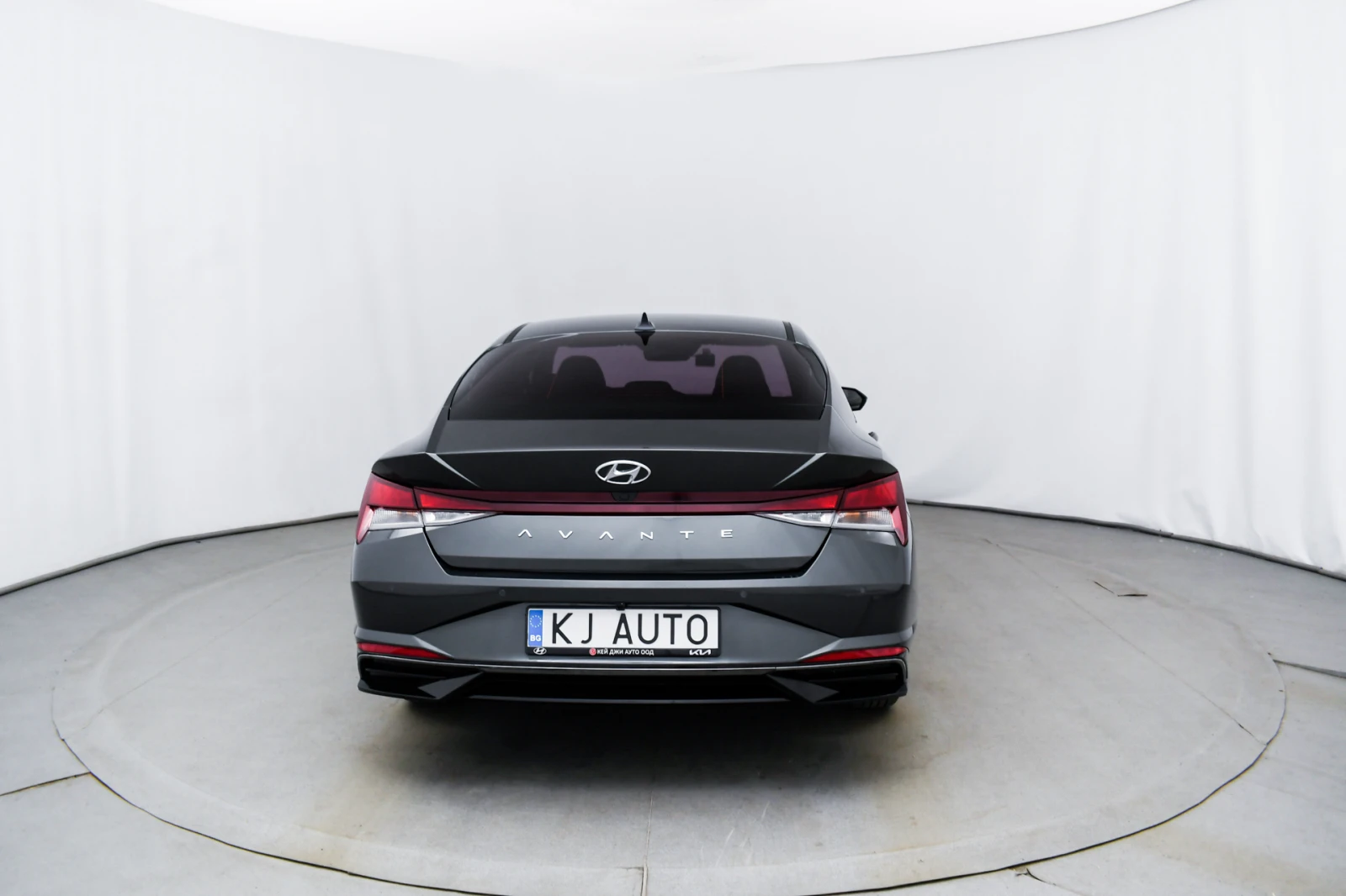 Hyundai Elantra 1.6 LPI - изображение 10